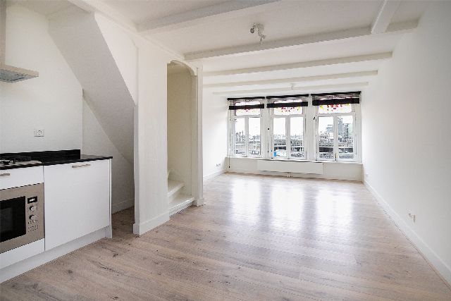 1012 AE Amsterdam (Burgwallen-Oude Zijde)