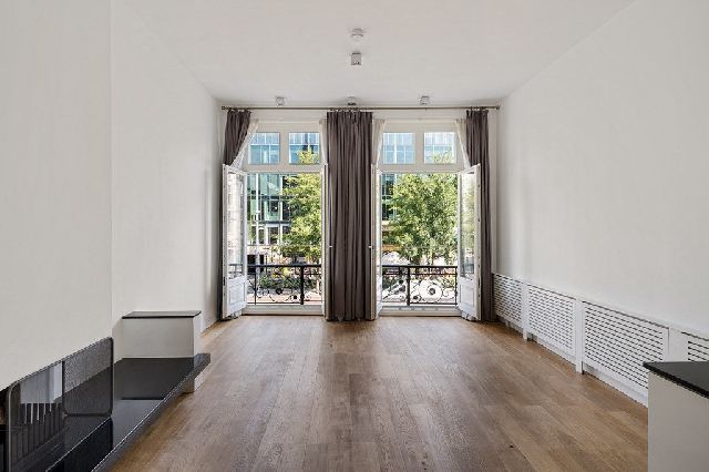 1012 KV Amsterdam (Burgwallen-Nieuwe Zijde)