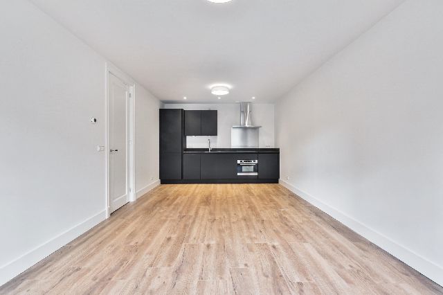 1057 CK Amsterdam (Hoofdweg e.o.)