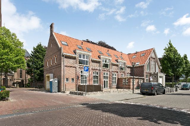 5616 GM Eindhoven (Schouwbroek)