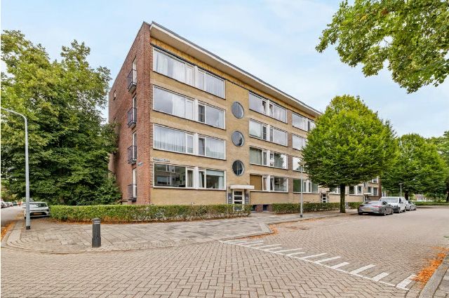 1382 TB Weesp (Weesp Dichtersbuurt)