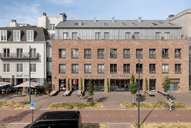 4811 GV Breda (Valkenberg)