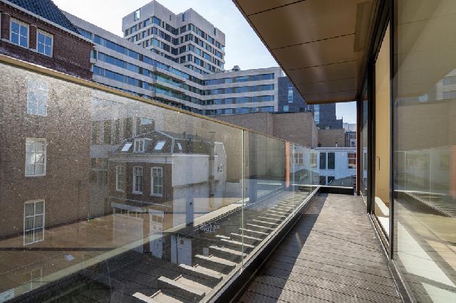 2511 CK Den Haag (Uilebomen)