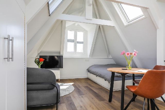 1053 HL Amsterdam (Van Lennepbuurt)