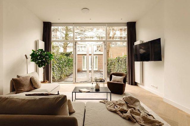 1072 VB Amsterdam (Oude Pijp)