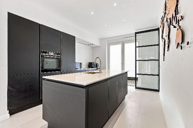 1102 AJ Amsterdam (Venserpolder)