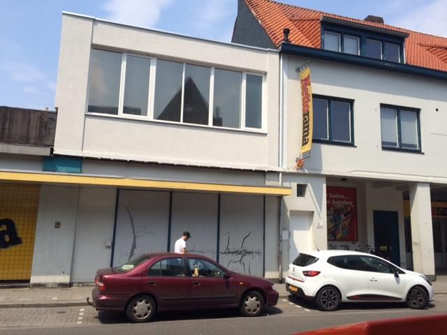 Korvelseweg 239a, 5025 JG Tilburg, Netherlands