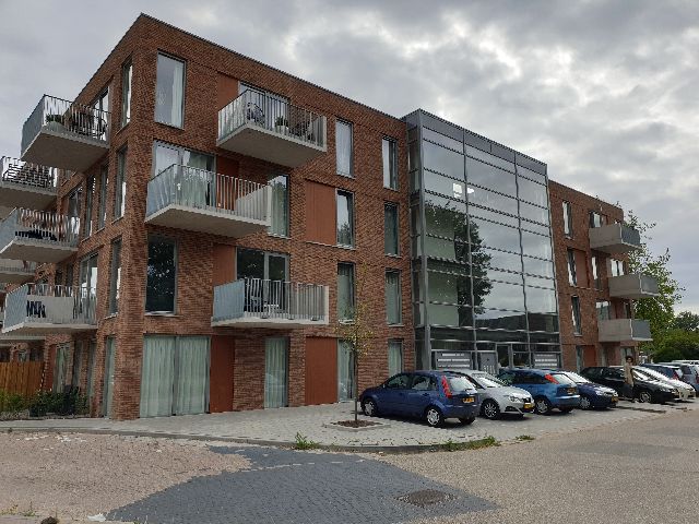 Ambachtsmark 4-E, Almere