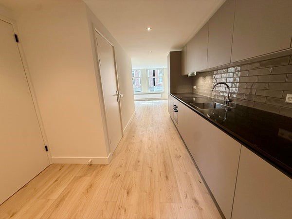 Bloemstraat 22-1 1016LB Amsterdam