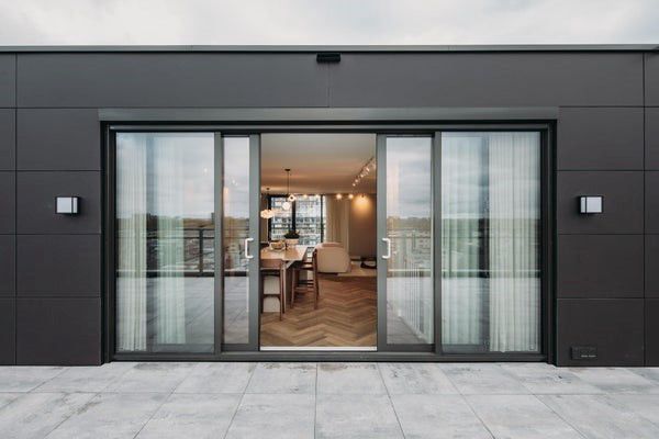 1065TS Amsterdam € 3.700,- /mnd